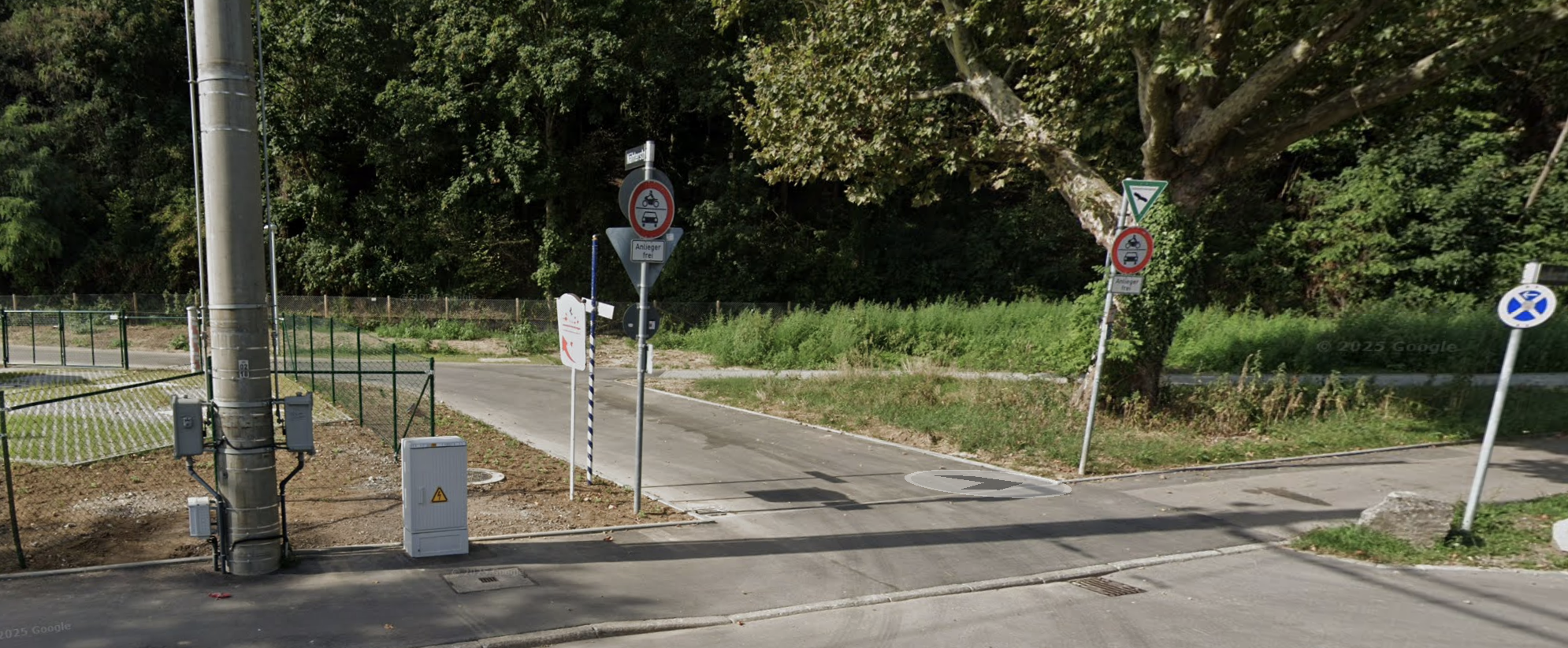 Eingang 1: Wangener Str. -> Nähterstraße